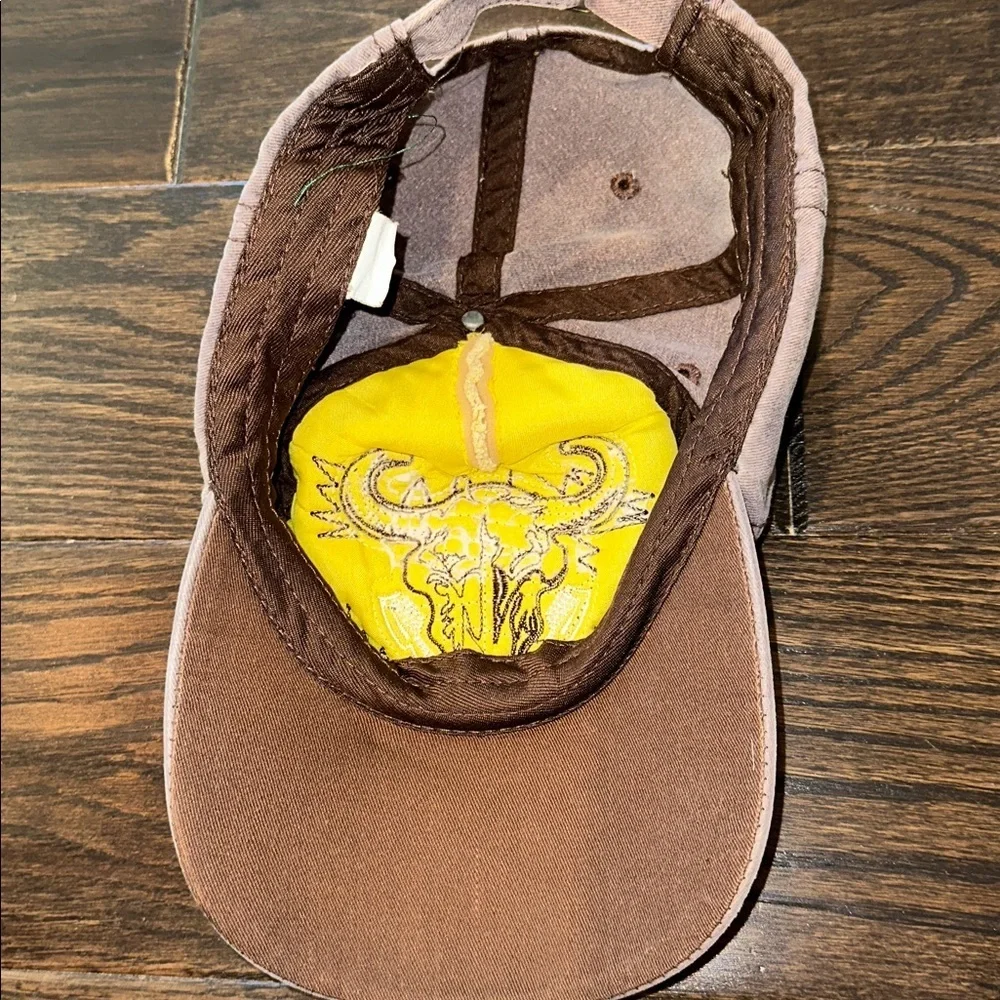 Vintage Yellow and Gray Cap with Longhorn Bull Skull Design
